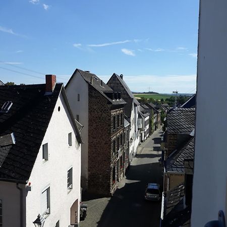 Rathausschenke Muenstermaifeld Hotell Eksteriør bilde
